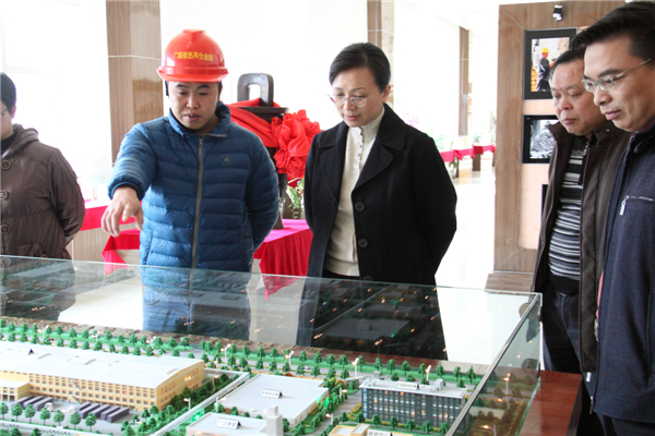 区总调研组到再生园区参观调研