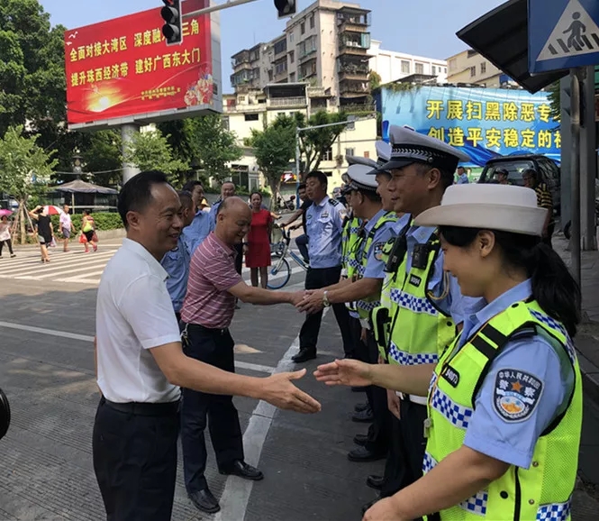 高温天 工会娘家人送来丝丝清凉沁人心