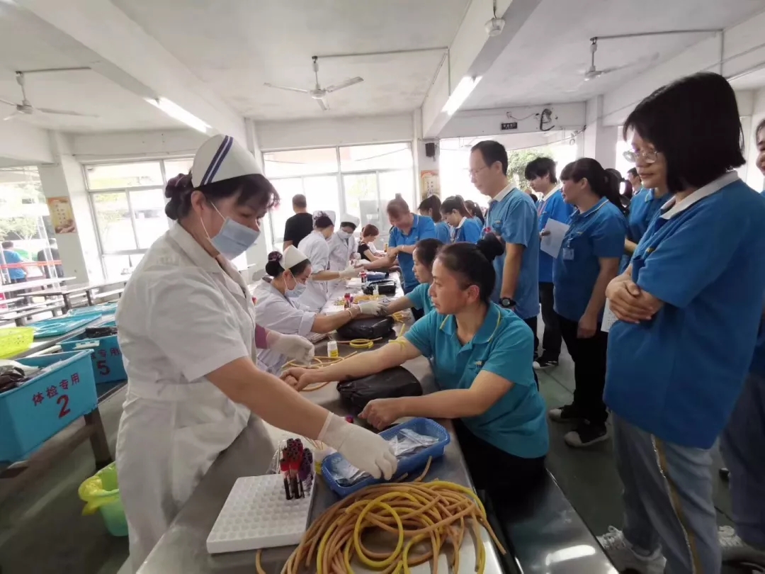 梧州市总工会开展为职工（农民工）免费送健康上门体检活动