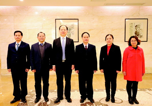 梧州市工会第十八次代表大会召开