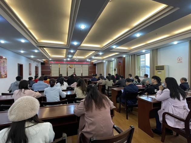 市总工会召开配合开展自治区绩效考核社会评价动员会