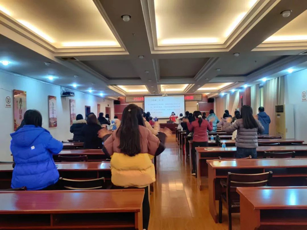 市总工会举办经审财务业务培训班