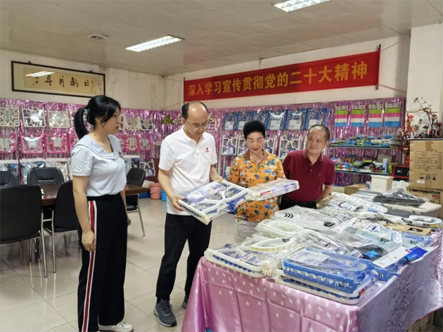 工会走基层系列（一） | 市总工会调研组到龙圩区和粤桂特别试验区调研工会工作