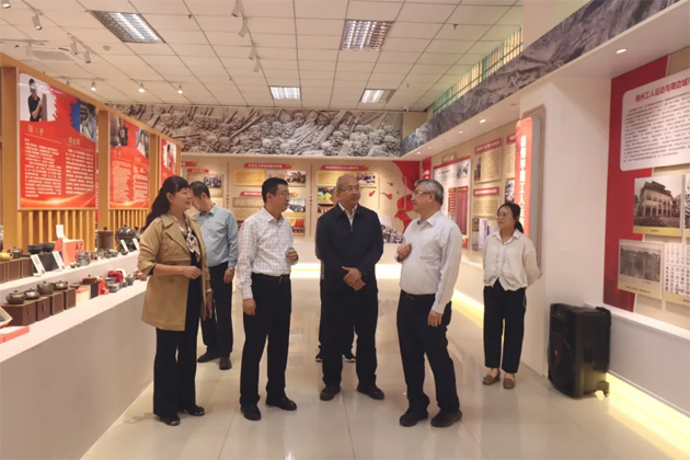 梧州市政协领导与澳门联谊会代表到市职工之家开展调研活动