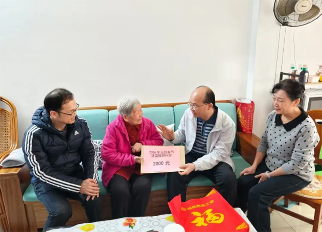 情暖职工 喜迎新春｜梧州市总工会深入开展2026年新春“送温暖”走访慰问活动